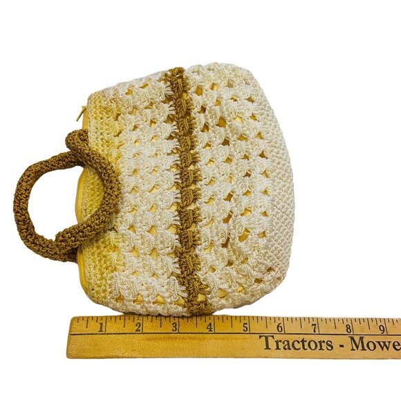 #4706 Hand made crochet one of a kind beige hand bag - Picture 3 of 9